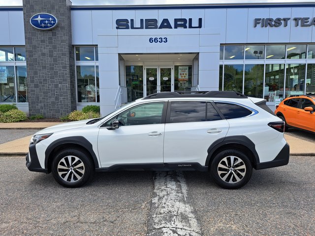 Certified 2024 Subaru Outback Premium AWD/4WD image 3