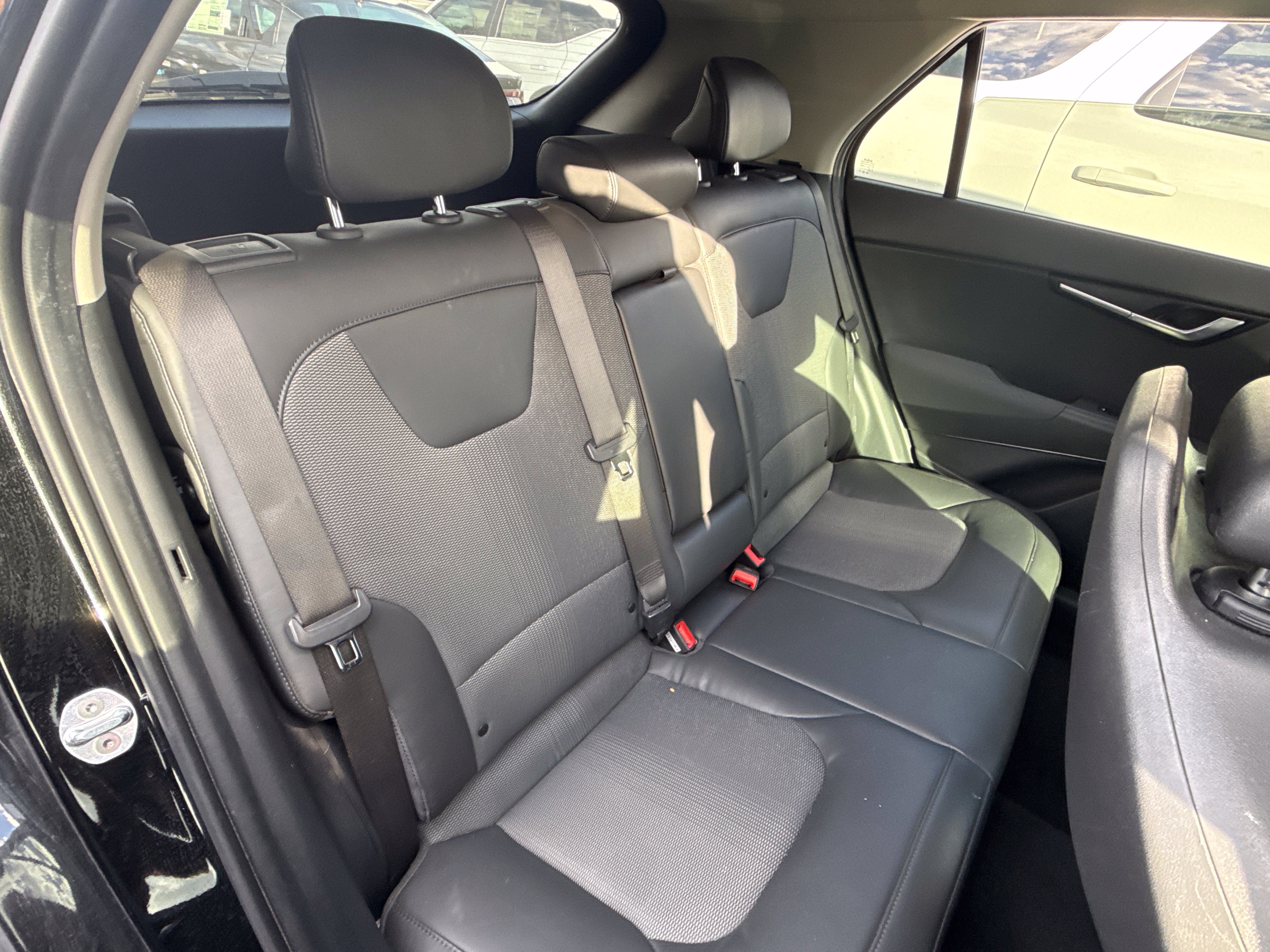 Used 2023 Kia Niro EX FWD image 19