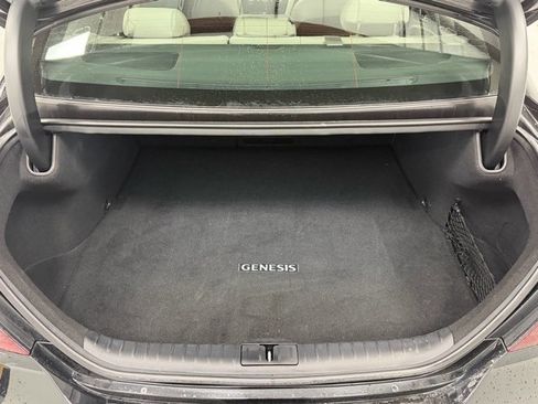 Used 2023 Genesis G70 2.0T w/ Sport Prestige Package image 27