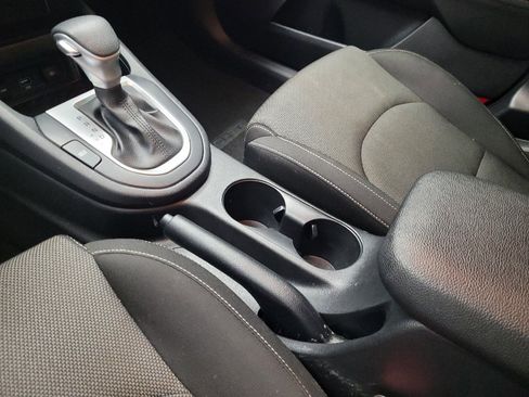 Used 2024 Kia Forte LXS FWD image 26