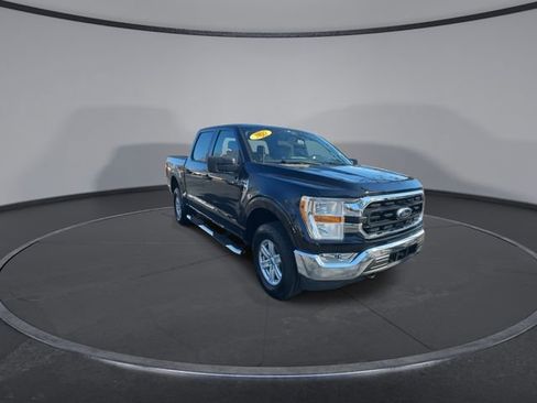 Used 2021 Ford F150 XLT w/ Equipment Group 301A Mid image 4