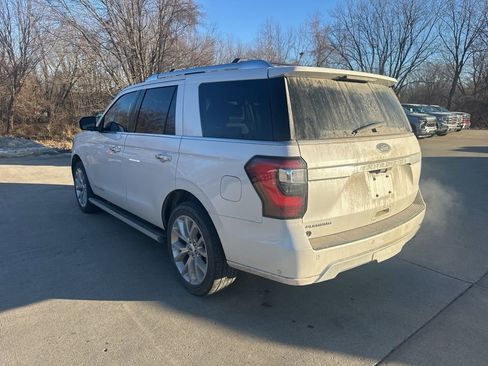 Used 2019 Ford Expedition Platinum image 9