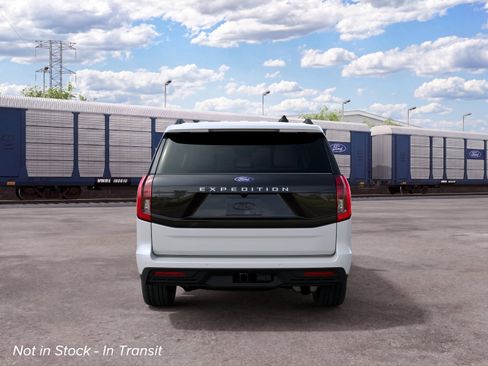 New 2027 Ford Expedition Active RWD image 7