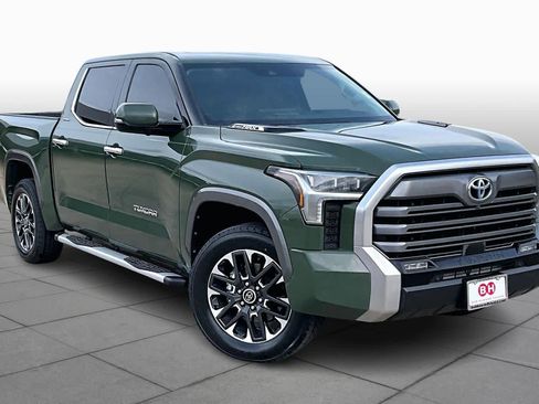 Used 2023 Toyota Tundra Limited image 3
