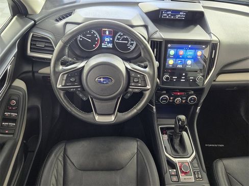 Used 2023 Subaru Forester Limited image 9