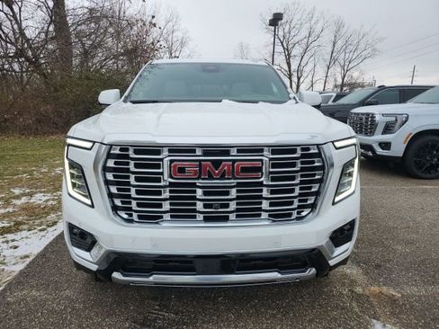 New 2026 GMC Yukon Denali image 2
