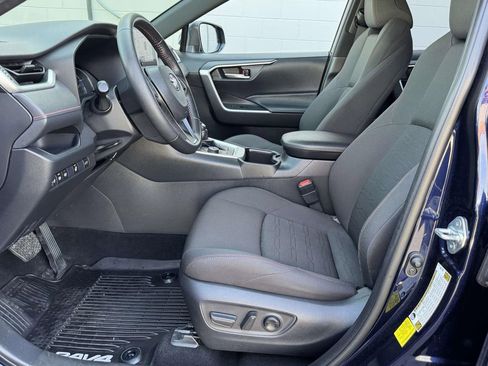 Used 2024 Toyota RAV4 SE w/ Weather & Moonroof Package AWD/4WD image 20