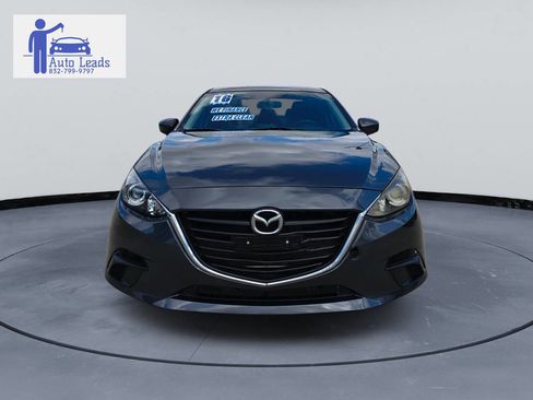 Used 2016 MAZDA MAZDA3 i Touring image 4
