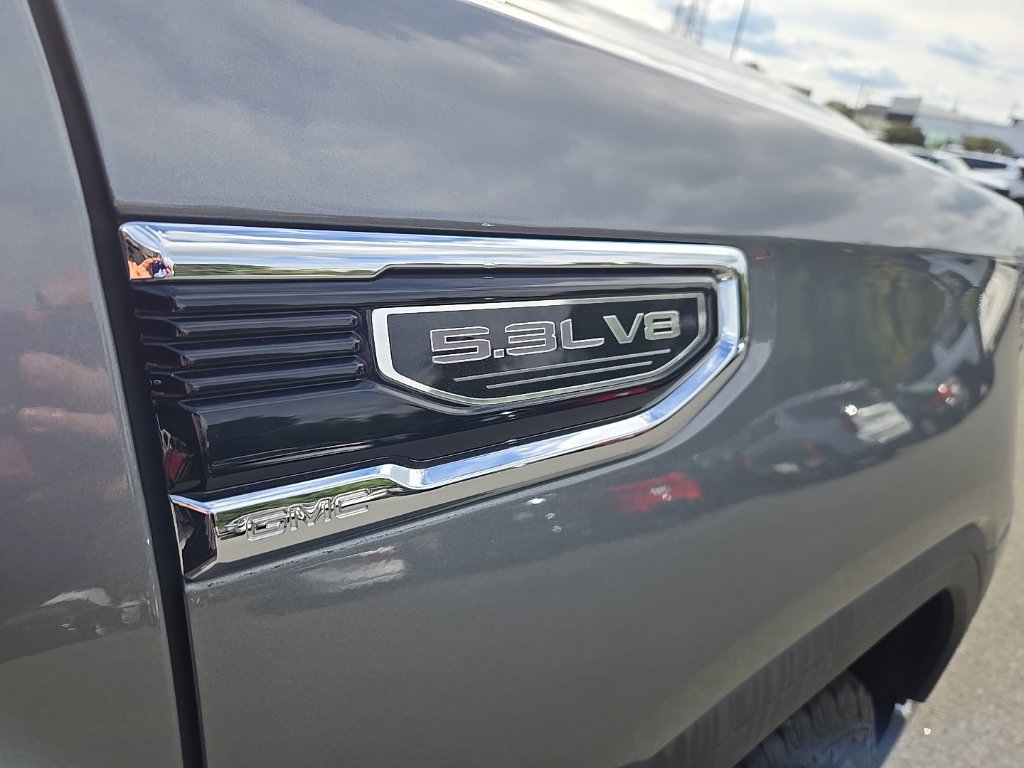 Used 2020 GMC Sierra 1500 SLT w/ SLT Premium Plus Package AWD/4WD image 9