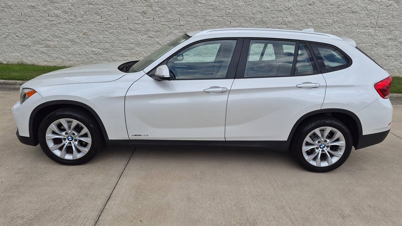 Used 2013 BMW X1 xDrive28i AWD/4WD image 3