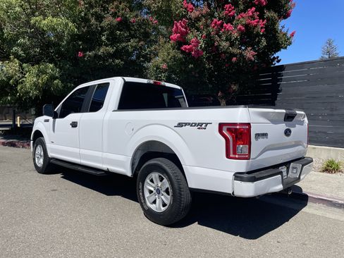 Used 2016 Ford F150 XL w/ Equipment Group 101A Mid AWD/4WD image 7