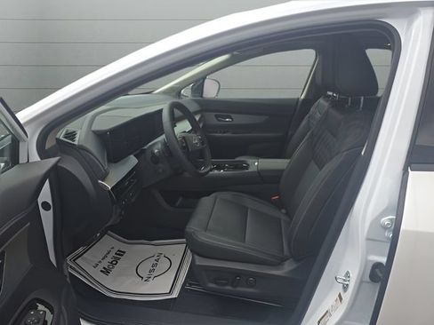 Certified 2026 Nissan Murano Platinum w/ Cargo Package AWD/4WD image 13