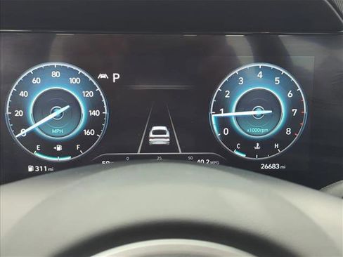 Used 2023 Hyundai Elantra SEL w/ Convenience Package image 7