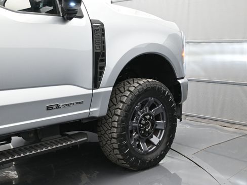 Used 2024 Ford F250 Lariat w/ Sport Appearance Package image 49