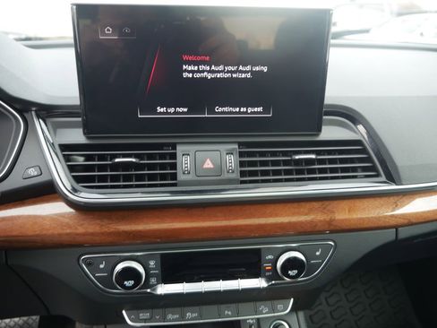 Certified 2022 Audi Q5 2.0T Premium Plus w/ Premium Plus Package image 51