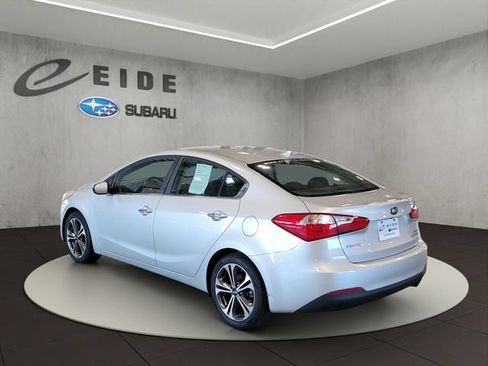 Used 2015 Kia Forte EX w/ UVO Package W/17" Alloys FWD image 10