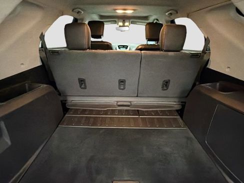 Used 2016 Chevrolet Equinox LTZ w/ Enhanced Convenience Package image 25