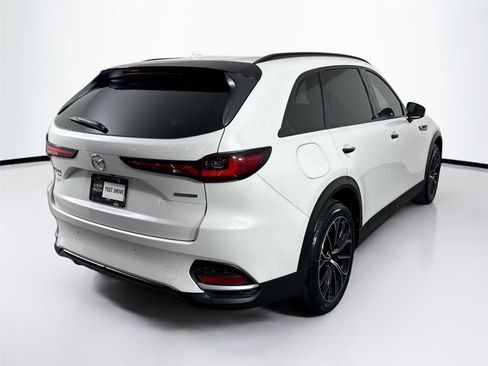 Certified 2025 MAZDA CX-70 Plug-In Hybrid w/ Premium Pkg AWD/4WD image 2