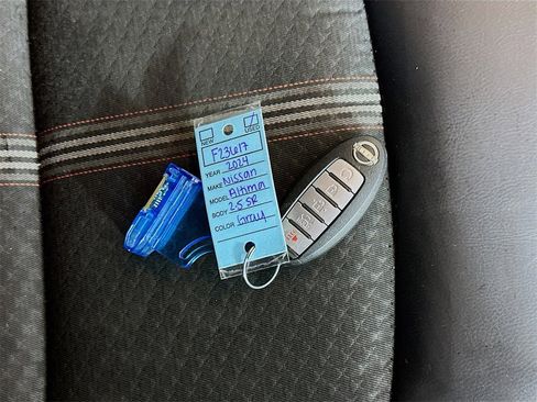 Used 2024 Nissan Altima 2.5 SR image 34