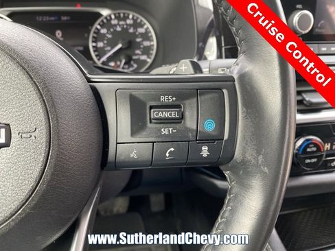 Used 2024 Nissan Pathfinder SV image 22