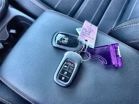 Certified 2024 Honda CR-V Sport image 21