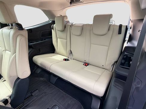 Used 2019 Subaru Ascent Limited w/ Popular Package #3 AWD/4WD image 29