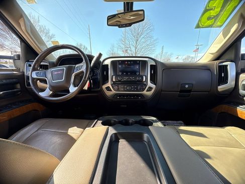 Used 2015 GMC Sierra 2500 SLT AWD/4WD image 16