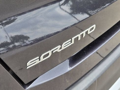 New 2026 Kia Sorento LX FWD image 7