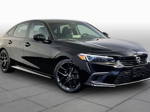 Used 2022 Honda Civic Sport image 3