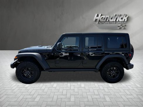 Used 2024 Jeep Wrangler Unlimited Sport AWD/4WD image 8