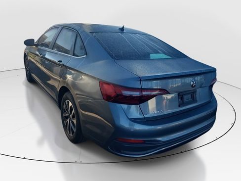 Used 2024 Volkswagen Jetta S image 3