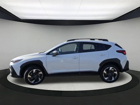 Used 2024 Subaru Crosstrek 2.5i Limited image 4