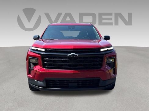New 2027 Chevrolet Traverse LT w/ LPO, Floor Liner Package AWD/4WD image 2