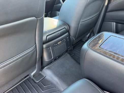 Used 2024 Nissan Armada Platinum w/ Captain's Chairs Package AWD/4WD image 13