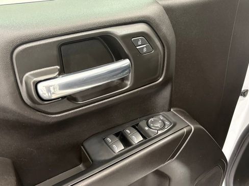 Used 2024 Chevrolet Silverado 1500 Custom image 14