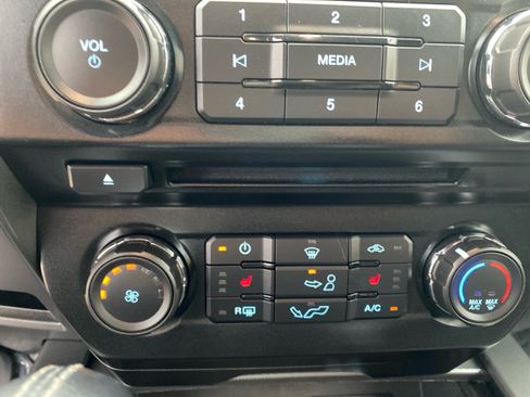 Used 2016 Ford F150 XLT w/ Equipment Group 302A Luxury AWD/4WD image 15