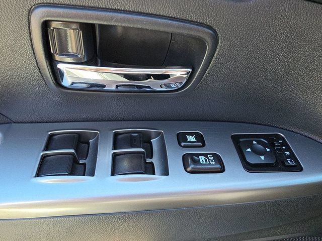 Used 2024 Mitsubishi Outlander Sport SE AWD/4WD image 18