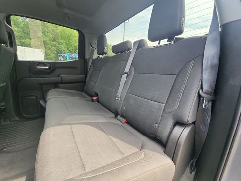 Used 2022 Chevrolet Silverado 1500 LT RWD image 19