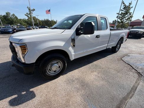 Used 2019 Ford F250 XL RWD image 3