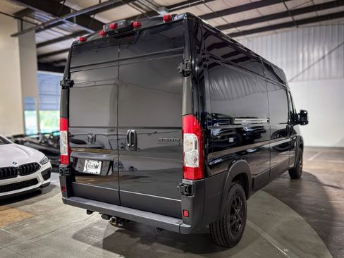 Used 2024 RAM ProMaster 2500 w/ Quick Order Package 22H SLT+ image 3