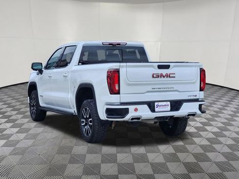 Used 2024 GMC Sierra 1500 AT4 w/ Technology Package AWD/4WD image 4