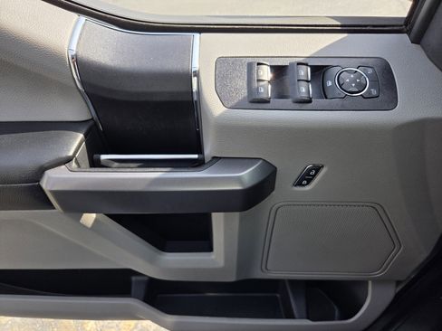 Used 2020 Ford F150 XLT RWD image 23