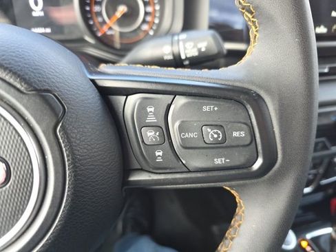 Used 2024 Jeep Wrangler Sport S image 18