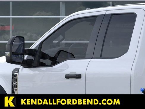 New 2025 Ford F550 4x4 Supercab Super Duty image 20
