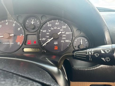 Used 2000 MAZDA MX-5 Miata RWD image 70