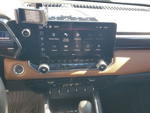 Used 2024 GMC Canyon AT4 w/ AT4 Premium Package image 14