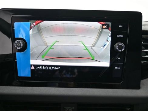 New 2026 Volkswagen Jetta SE image 6