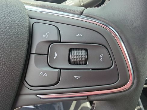New 2026 Buick Envista Sport Touring w/ Convenience I Package FWD image 19