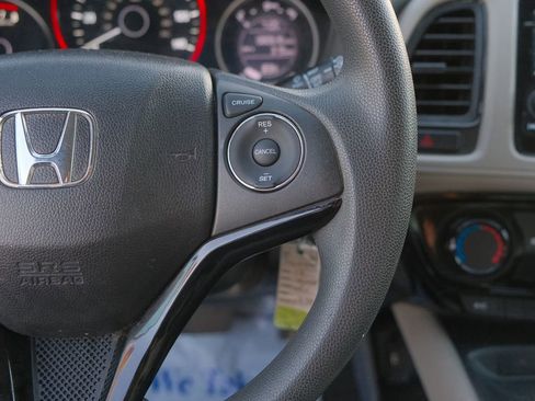 Used 2017 Honda HR-V LX image 18