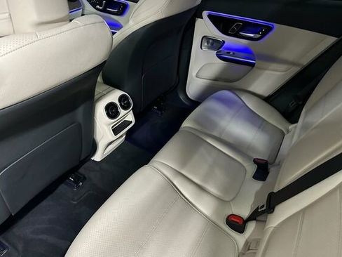 Used 2025 Mercedes-Benz GLC 300 GLC 300 image 14